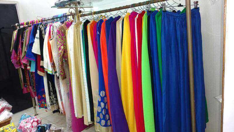 (已失效)Garments Nd Fabrics Retail Shop And Customised Stitching Unit