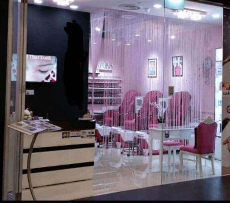 Nicely Renovated Beauty And Nail Salon For Takeover in