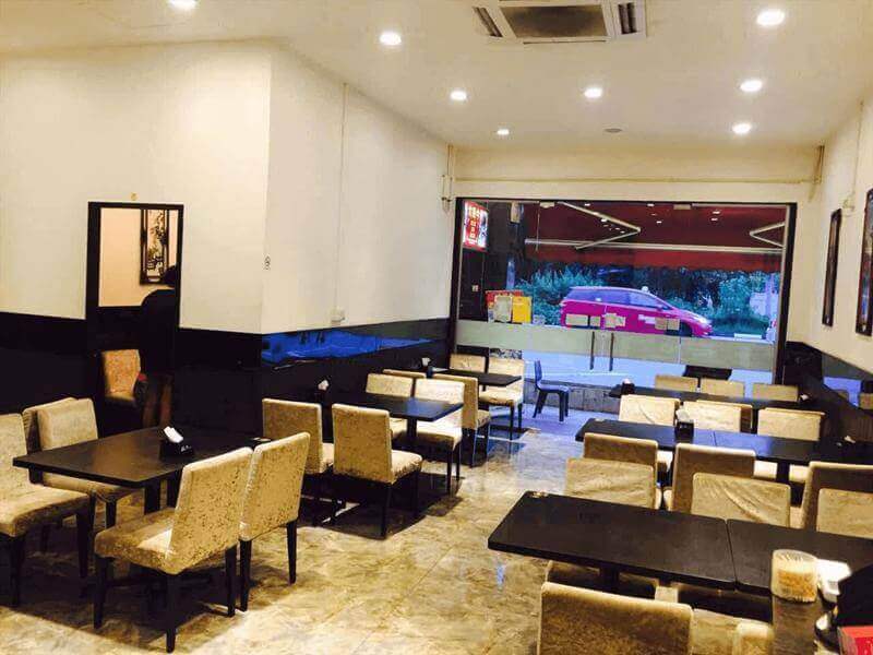 Geylang Chinese Restaurant Space for Urgent Takeover ! (Vincent 90670575)