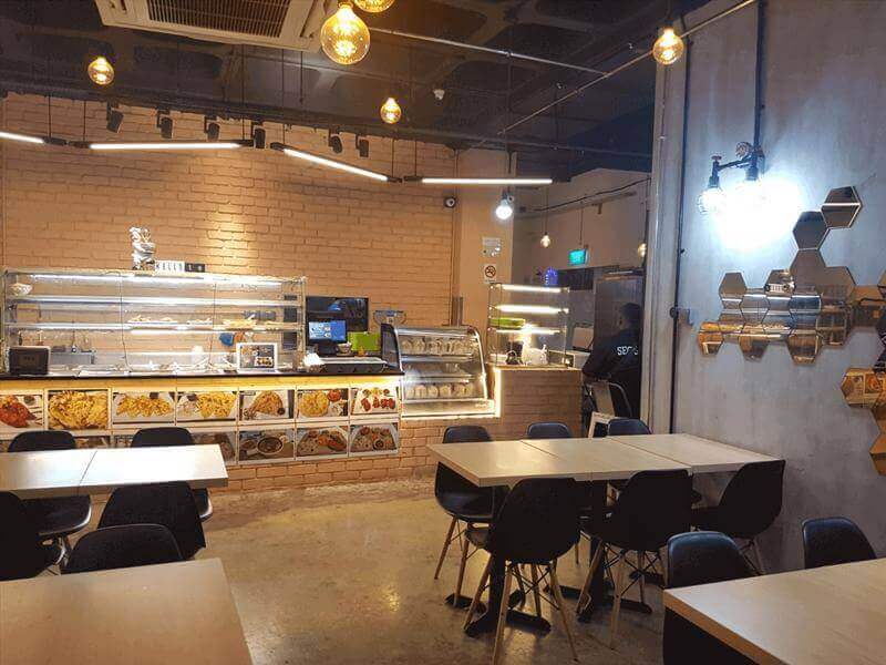 Indian Tandoori Restaurant - 1A Liquor License sale till midnight12.00