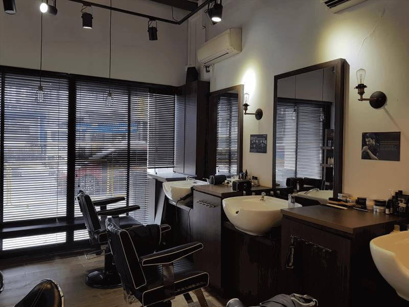 (已失效)A1 Posh Design Barber Shop For Takeover Along Rivervalley Conservation