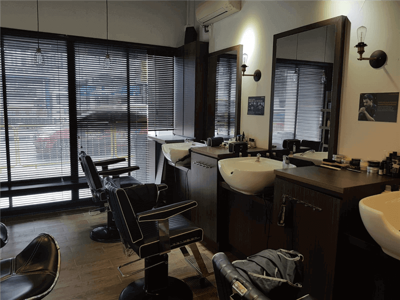 (已失效)A1 Posh Design Barber Shop For Takeover Along Rivervalley Conservation