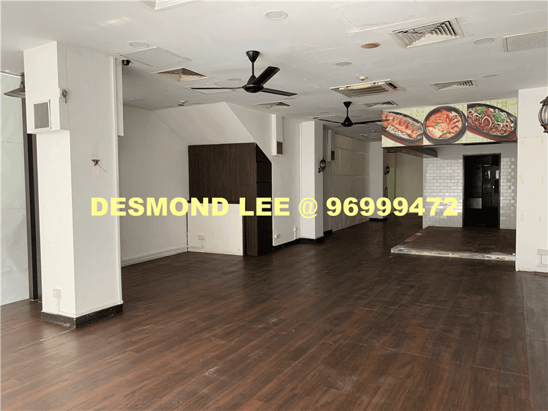 Excellent Location ! Restaurant For Rent At Toa Payoh Central ! 优越的位置！餐厅出租在大巴窑中心 ！