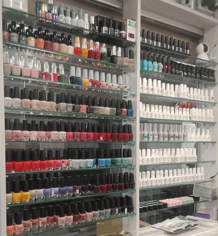 Well Established And Cosy Nail Spa Cum Hair Removal Treatment Business For Sale