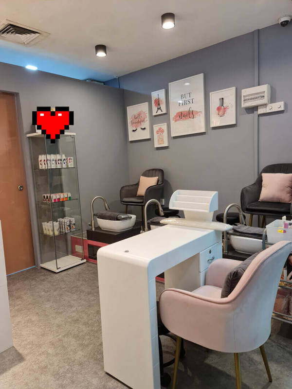 Newly Renovated Nail Salon for Takeover