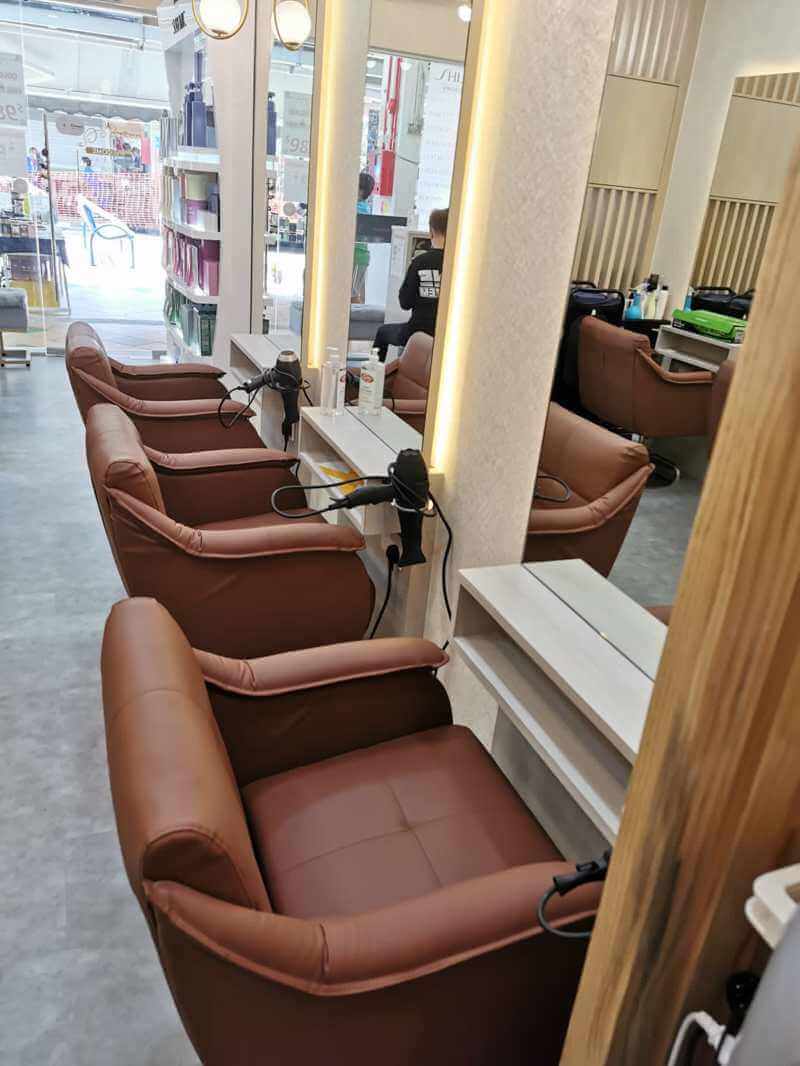 (已成交)Nice & Newly Deco Hair Salon To Let, Fully Furnished! MRT Area