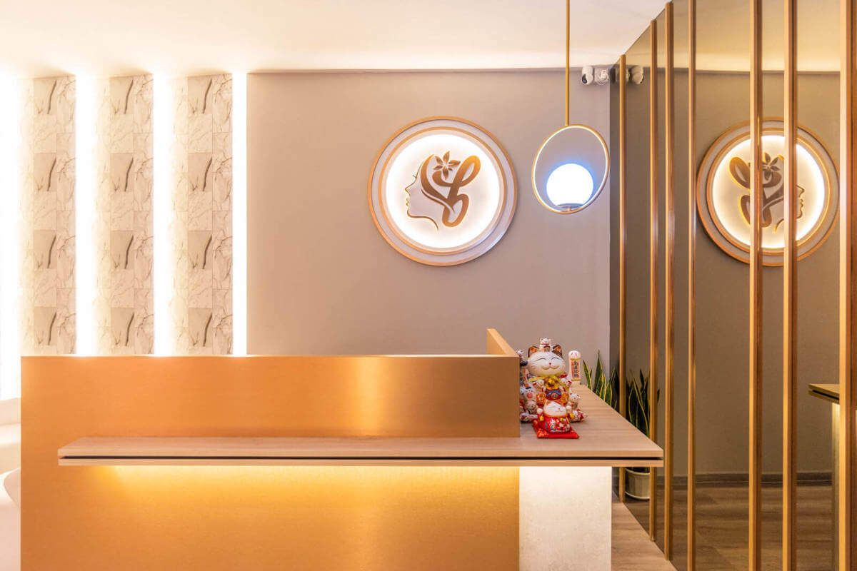 Beauty Salon - Newly Renovated Ready For Immediate Take Over