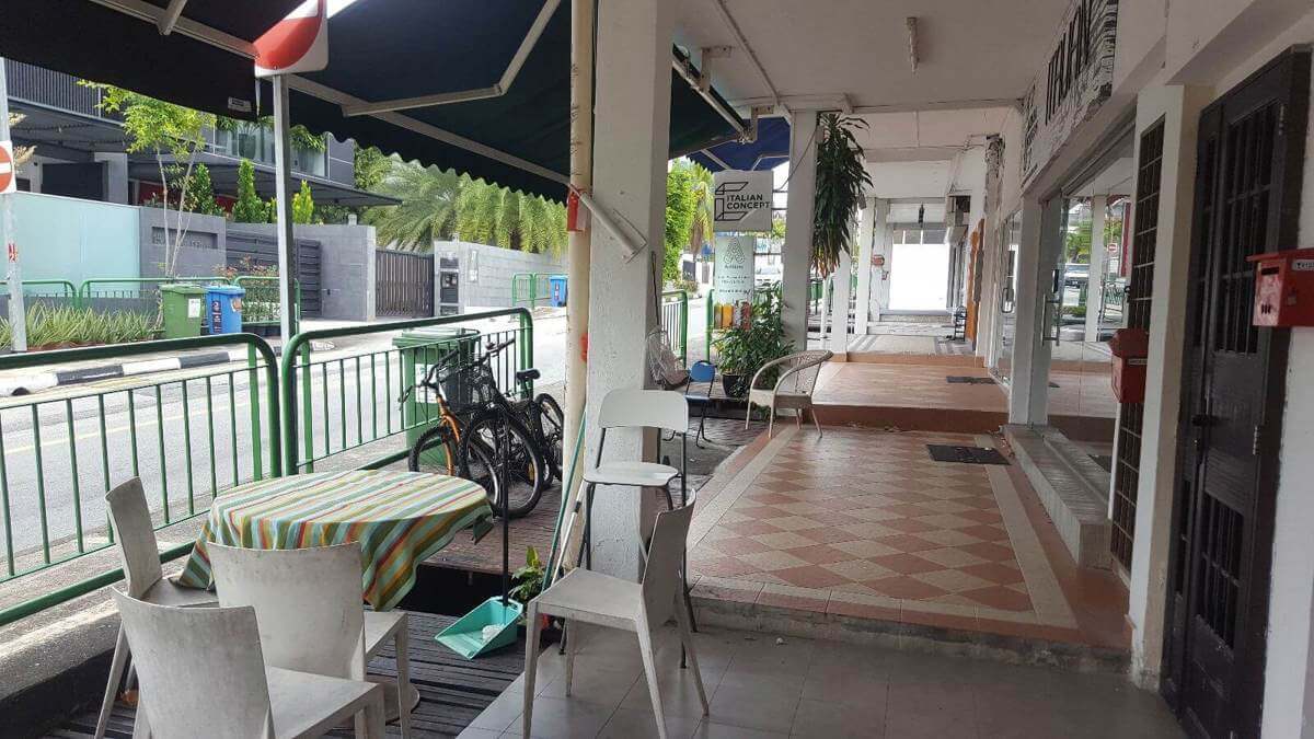 (已成交)Nicely-Fitted Grd Flr F&B for Rent, Equipped Wif Walk-In Chiller, Freezer. No Takeover Fee 97498301