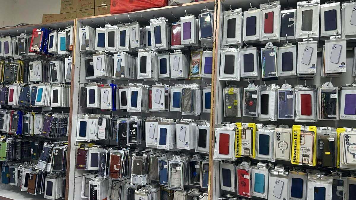 Mobile Marvel: A Spectacular Shop Takeover!