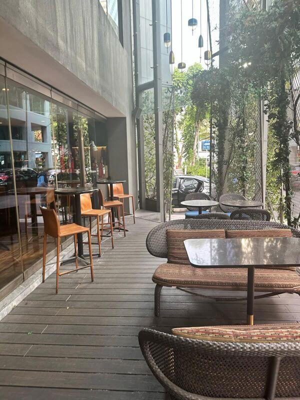 (已失效)Rare F&B Opportunity In Prestigious Location- City Hall