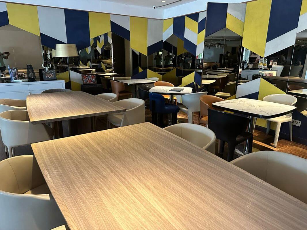 (已失效)Rare F&B Opportunity In Prestigious Location- City Hall