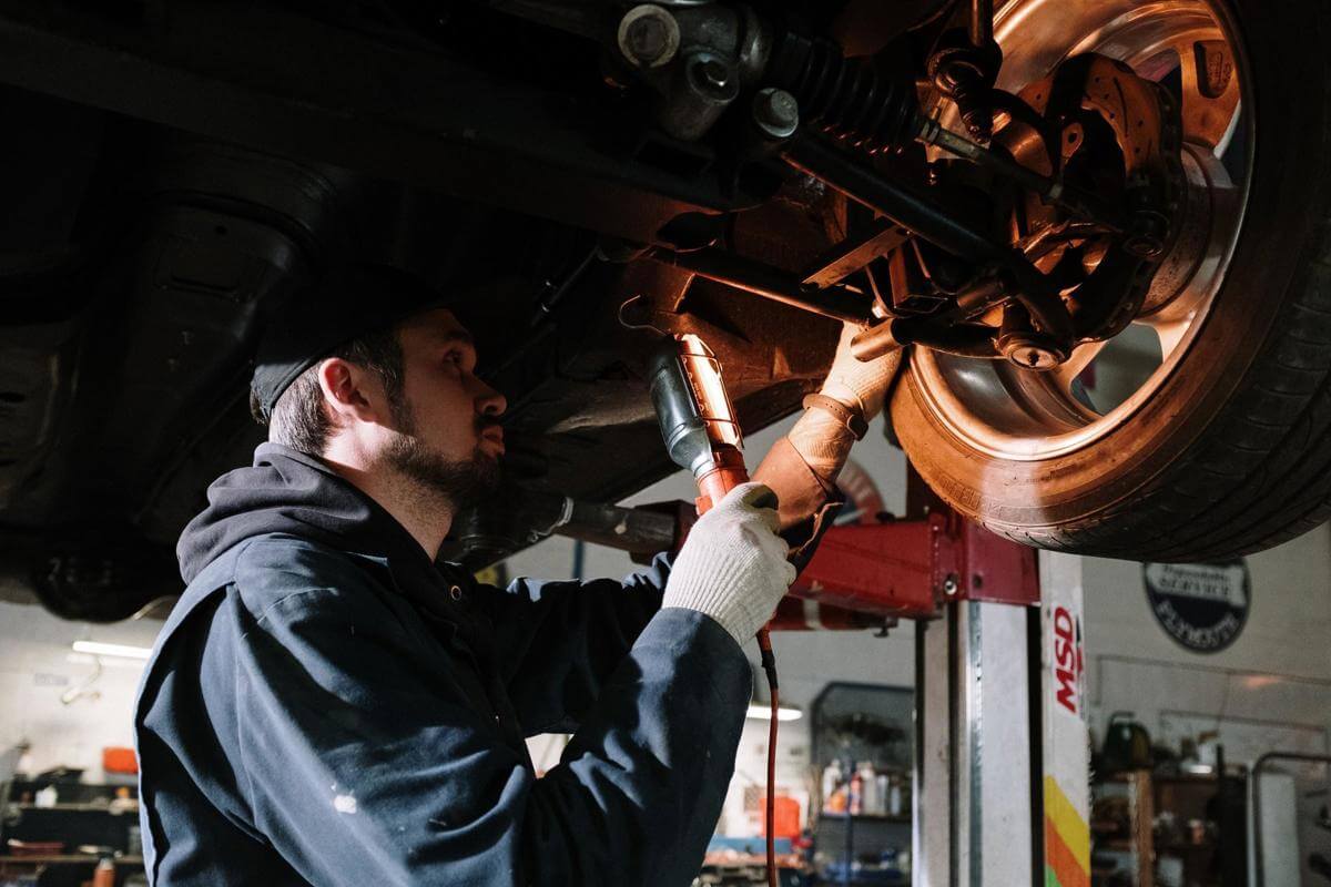 Highly Profitable (~$2M) Premier Auto Mechanic Business for Sale
