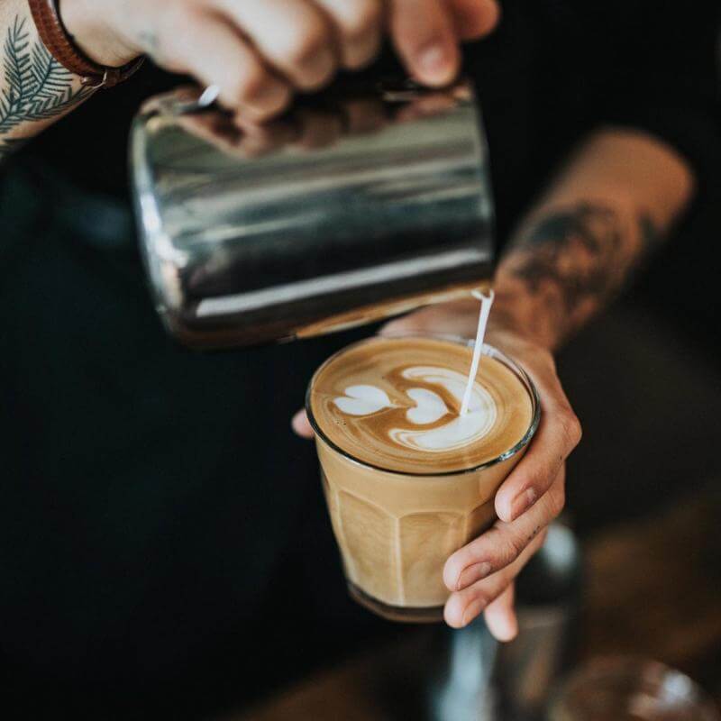 UNDER MANAGEMENT | HIGHLY REGARDED & BEAUTIFUL CAFE