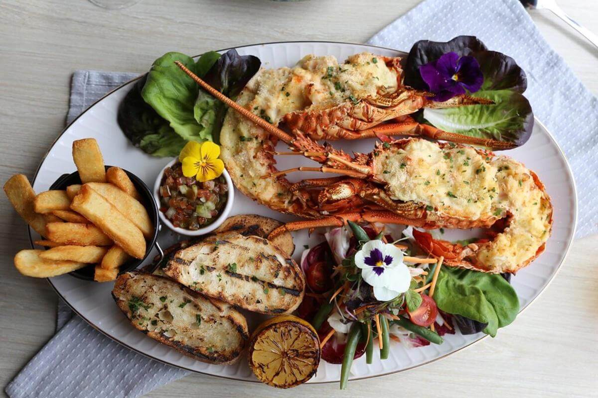 High End, MASTER CLASS TASMANIAN Restaurant Turnover $2.1m Approx AAA Rated Business