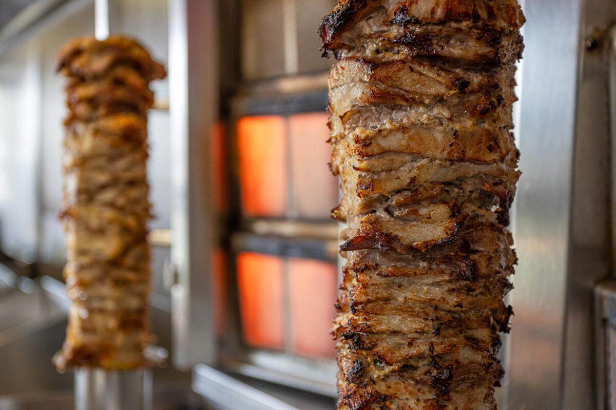 GOURMET TAKEAWAY | GREAT CORNER POSITION | MAS