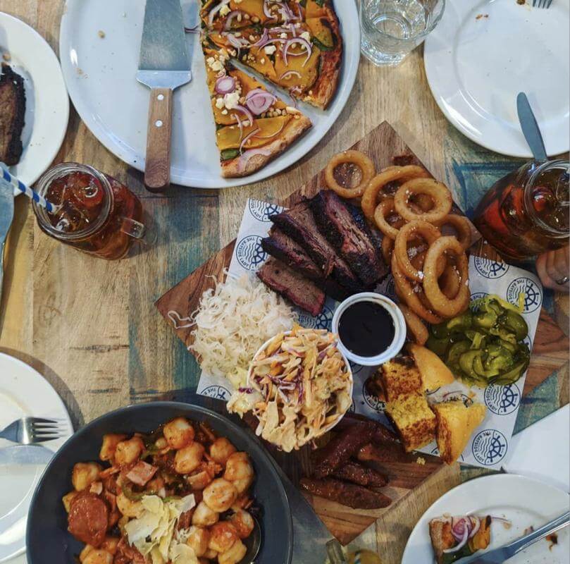 PIZZA AND BURGER LICENSED  BISTRO - HIGH TURNOVER