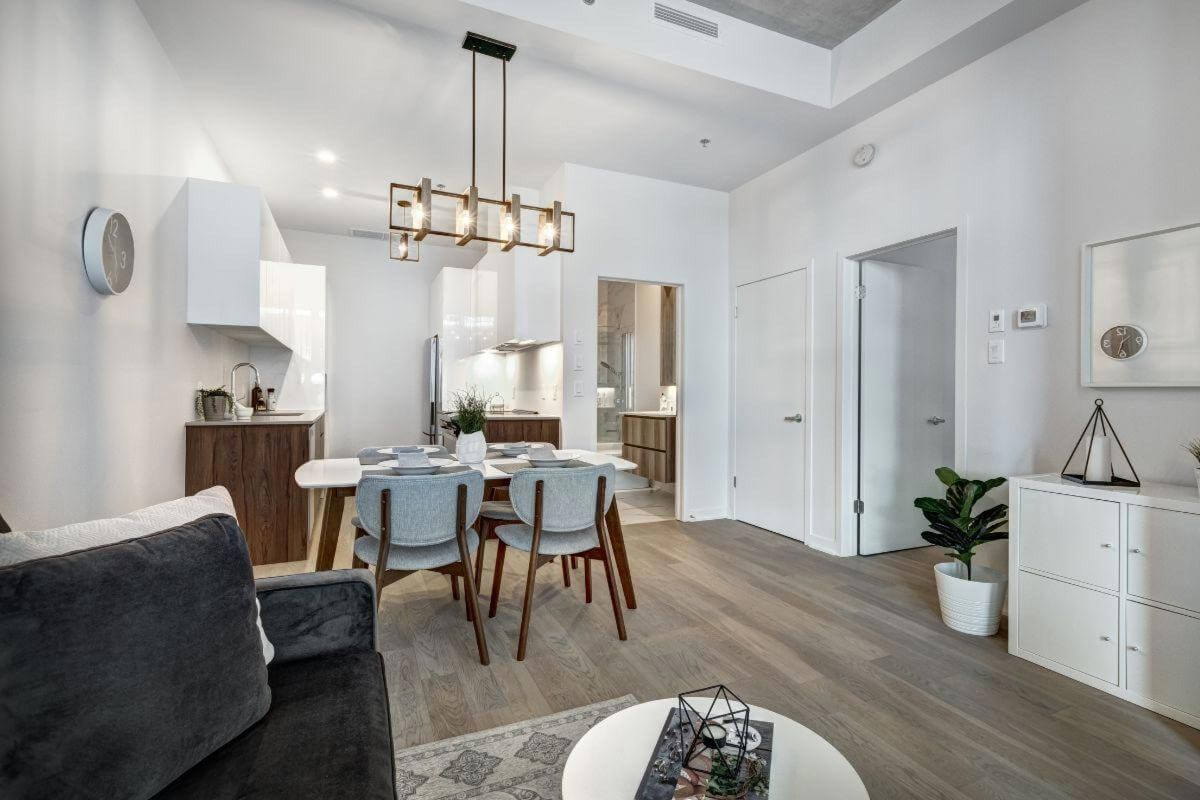 Exclusive Business Opportunity  Corporate Accomodation License  Entire Adelaide Region