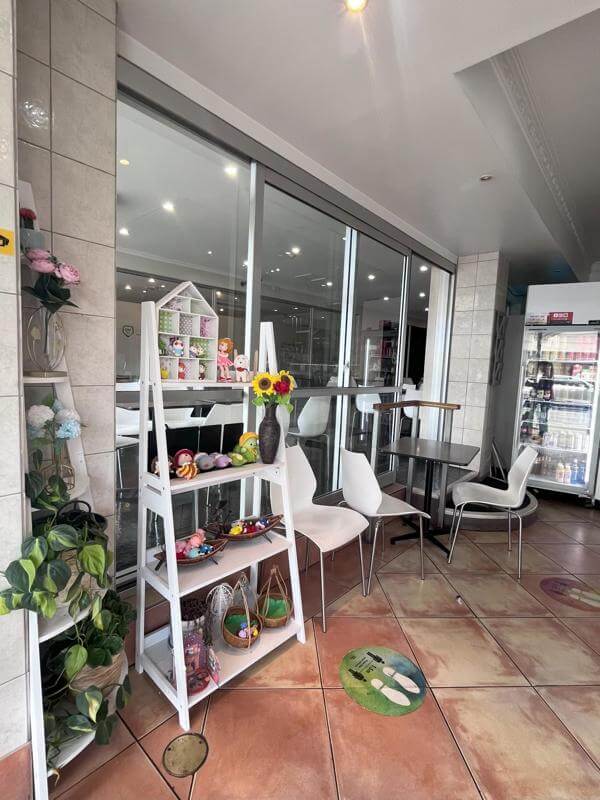 Thriving Cafe Opportunity in Launceston CBD: Ellie Mays on York asking $64,900 WIWO