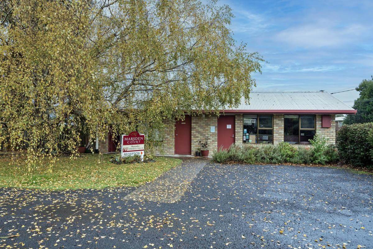 10 x 2 Bdr & 1x 1Bdr Self-Contained Fully Furnished Villas Incredible Value offers over $1,095,000