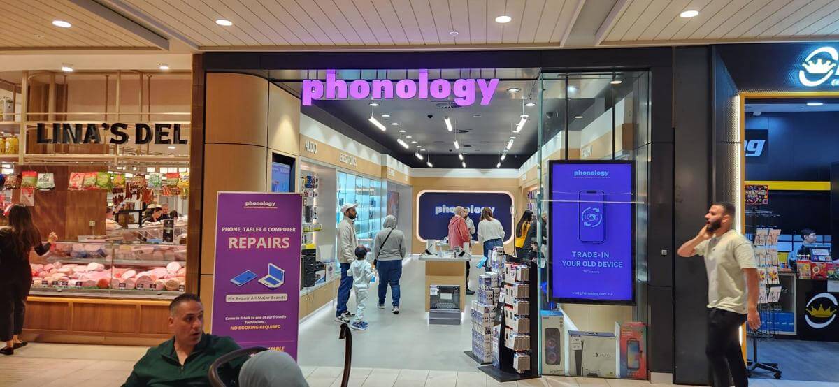 New Age high Tech Phone & Entertainment Franchise For Sale