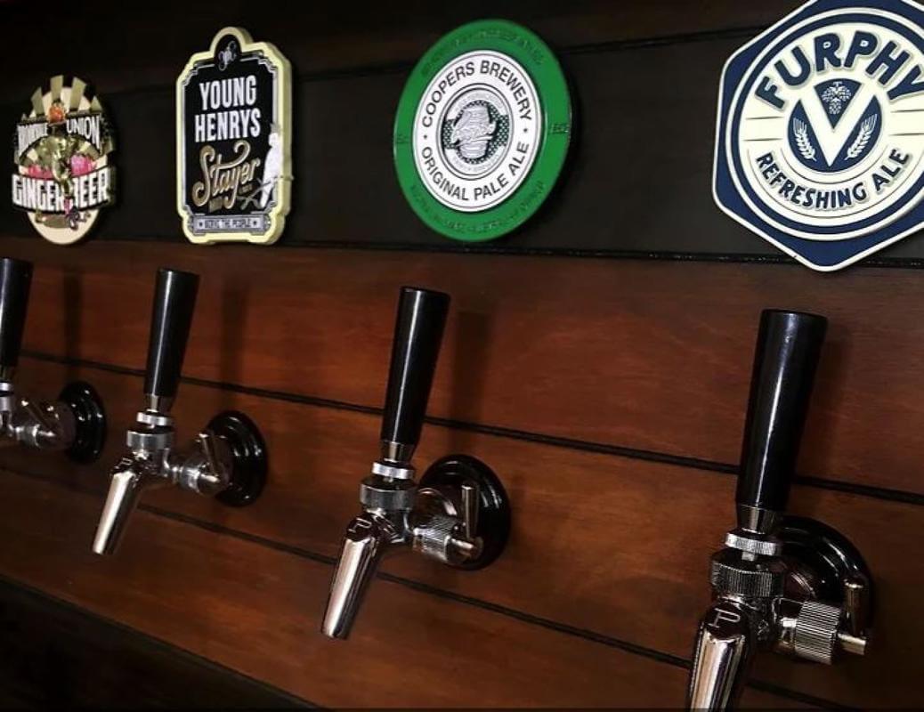 MOBILE BARS, KEG & BEVERAGE SALES, WAREHOUSING BUSINESS. SINCE 2001