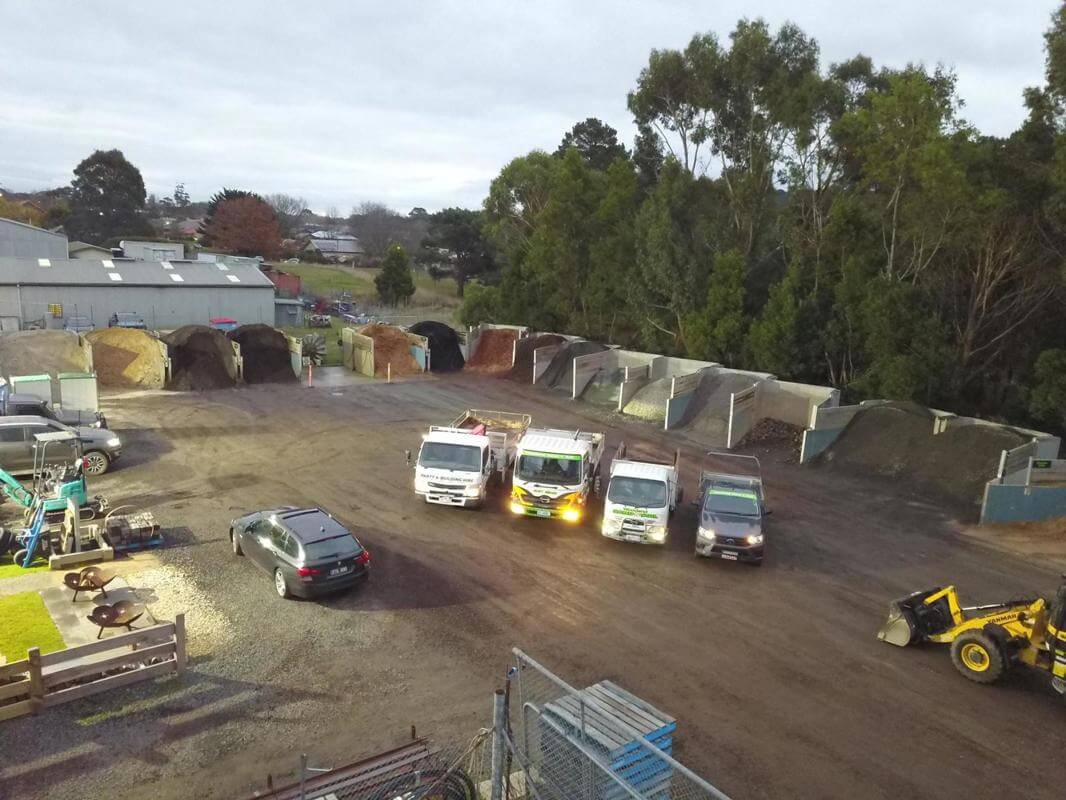 OWNER KEEN TO MOVE - 2 Businesses in 1! - Sand/Soil plus Equipment Hire (party and building)
