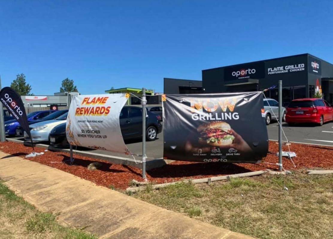 Oporto Williams Landing - Busy Drive through Location