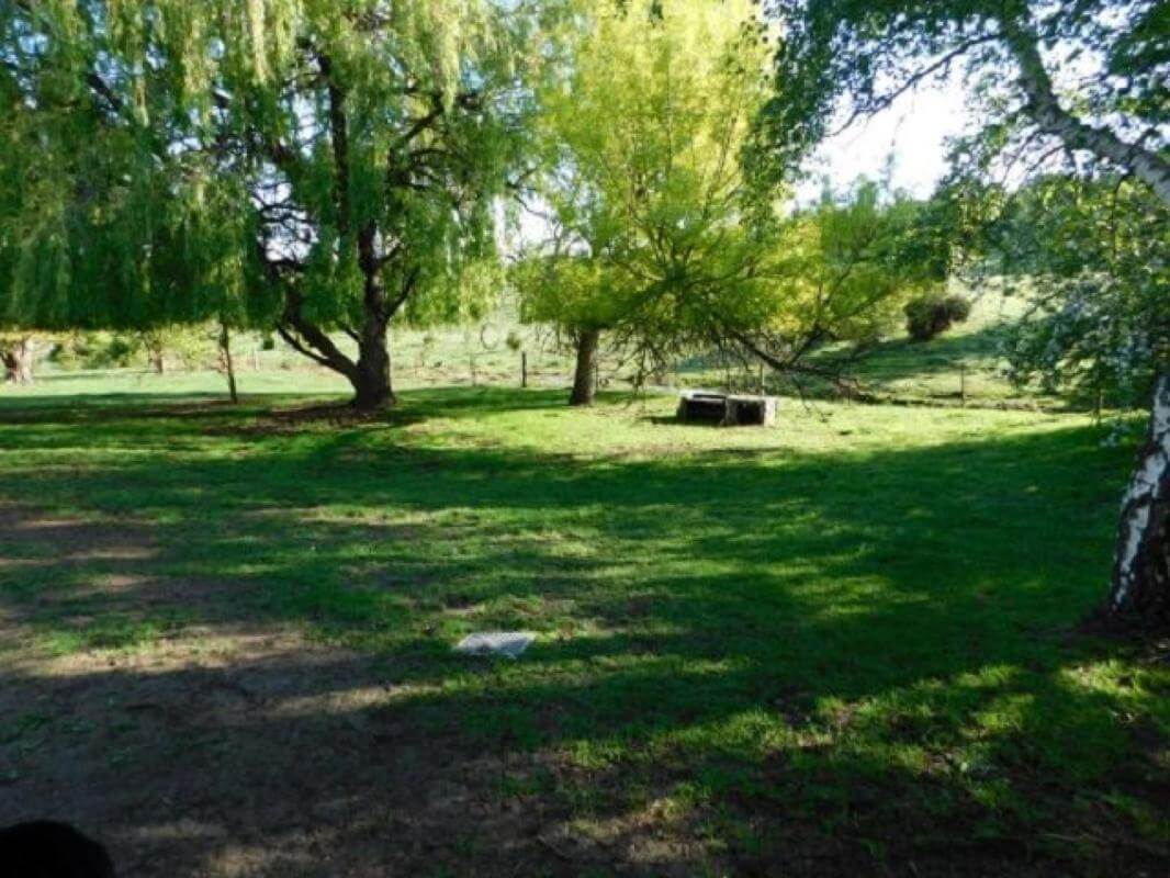 Versatile STCA Residence or Varied Commercial Application, Backpackers Depot Workshop o/o $729k