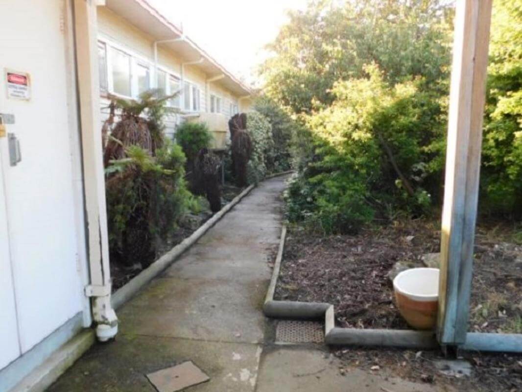 Versatile STCA Residence or Varied Commercial Application, Backpackers Depot Workshop o/o $729k