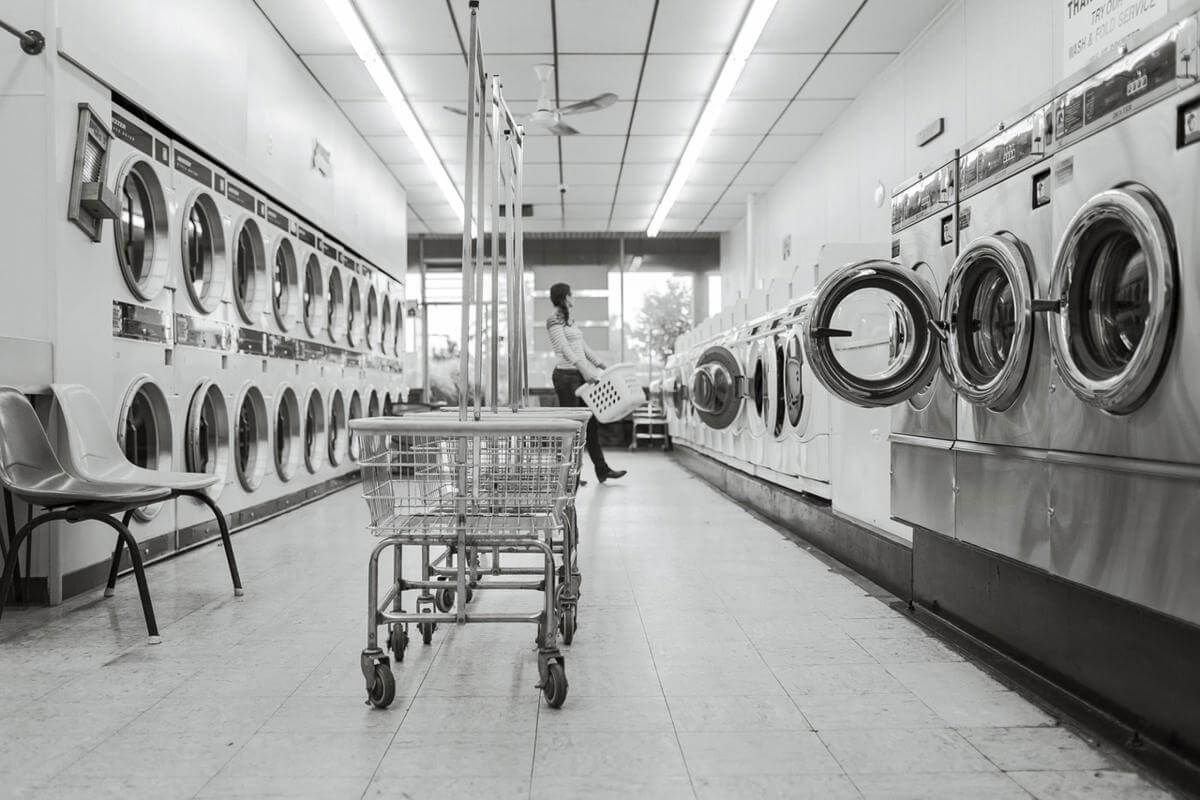 Prime Coin Laundry Opportunity Near Frankston!