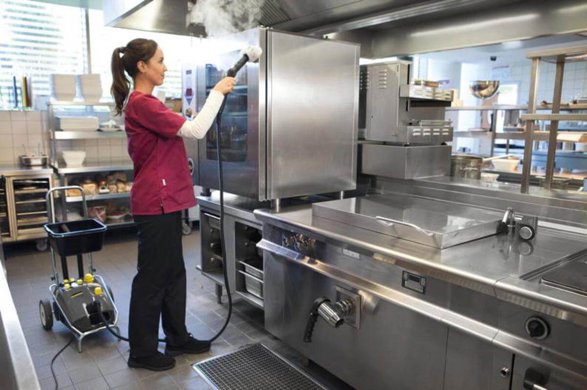 Commercial Cleaning  servicing Melbourne South East Suburbs Gippsland and Latrobe Valley