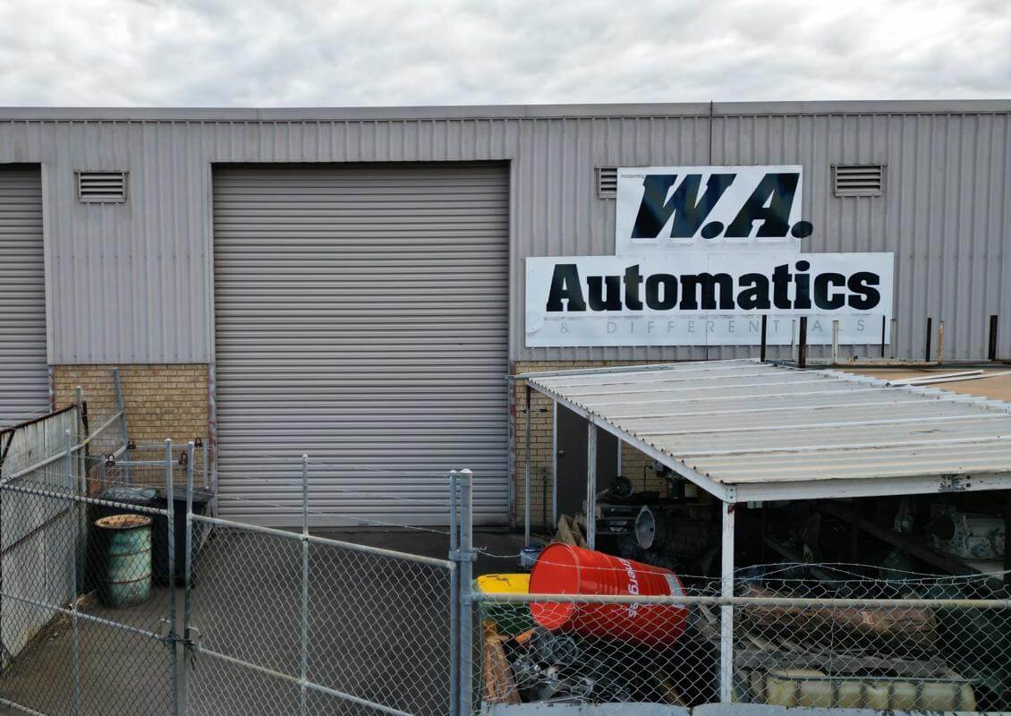 Commercial Property for Sale: Fully Equipped Mechanical Workshop