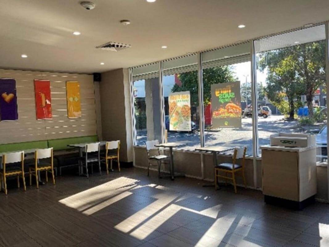 Subway Tumbi Umbi, Remodelled, Lifestyle Location, Much Prized Store! Magnet For The Area!