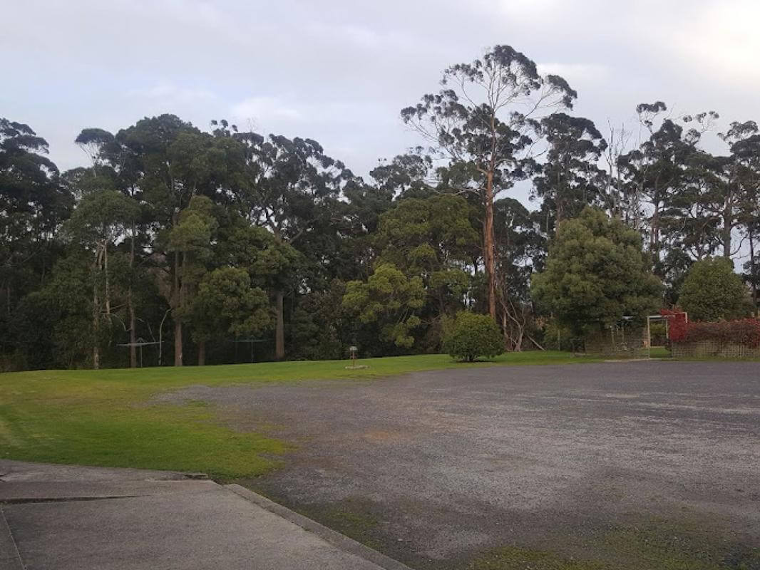 FHGC Rocky Cape Tavern & Caravan Park 15 acres, Great Turnover Highway Frontage o/o $1,150,000 +sav