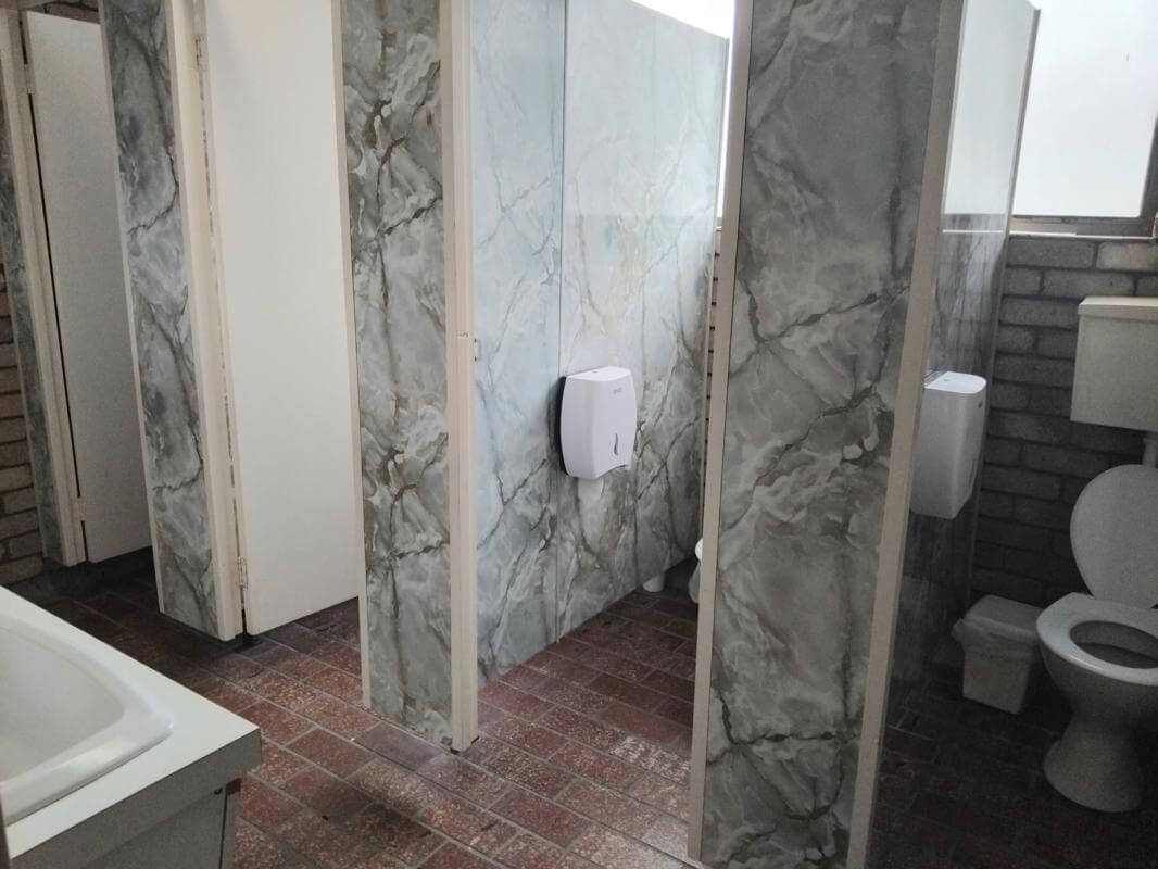 FHGC Rocky Cape Tavern & Caravan Park 15 acres, Great Turnover Highway Frontage o/o $1,150,000 +sav