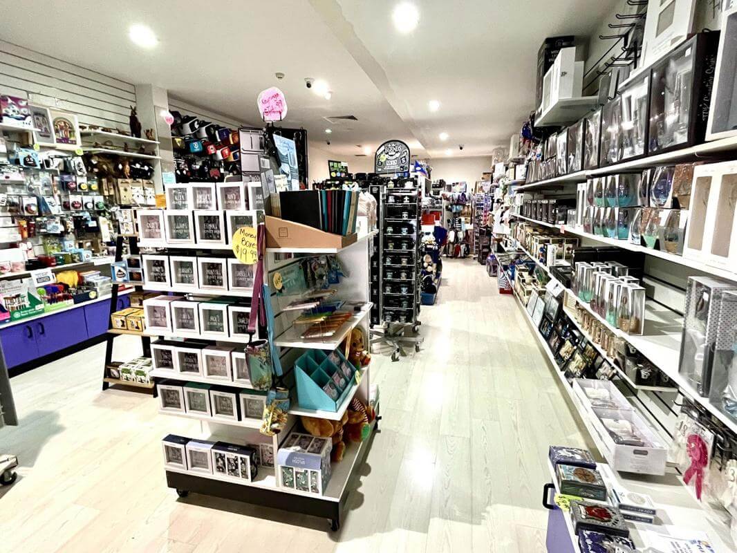 Profitable Gift Shop Netting >$100k Part Time Working Owner