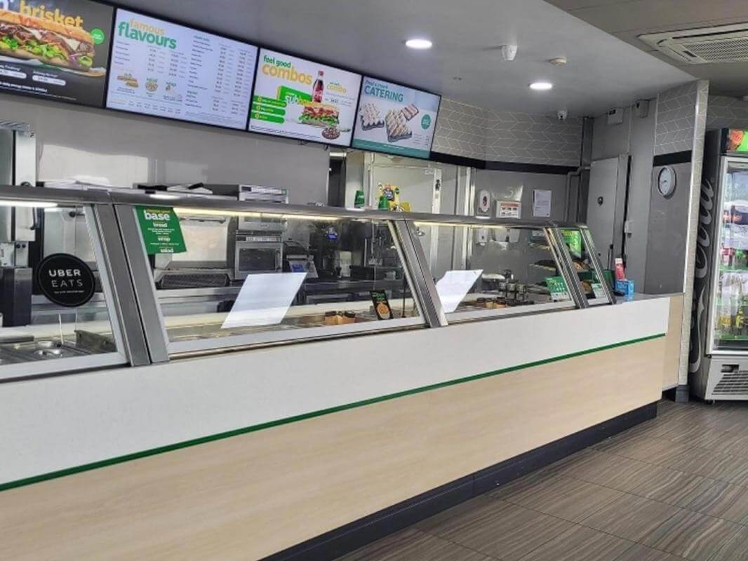 BACK ON THE MARKET! Subway Loganholme Industrial Area! Short Hours! 5 Days A Week! Growth Corridor!