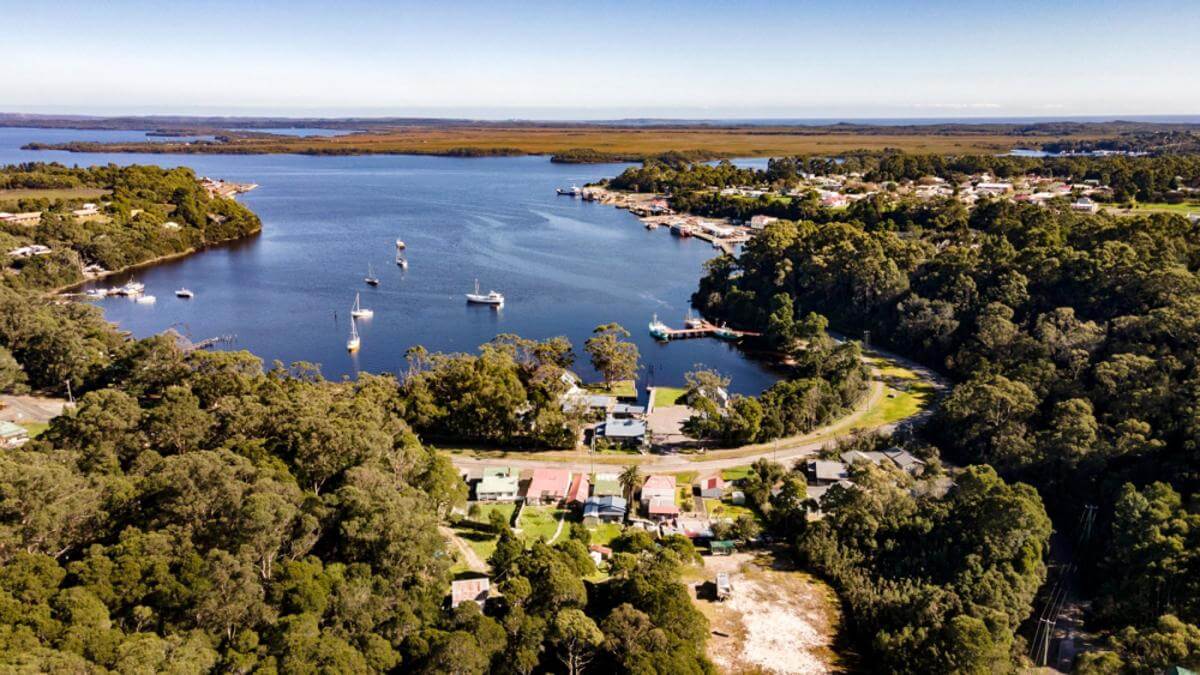 Fully Managed Freehold Accommodation Business in Iconic Strahan | Strong Returns