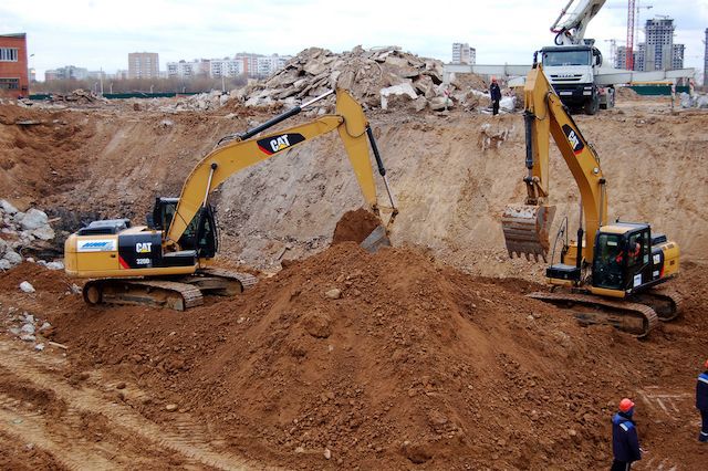 Established Excavation Business With $4.7M+ Turnover & Fleet – Owner Support Offered