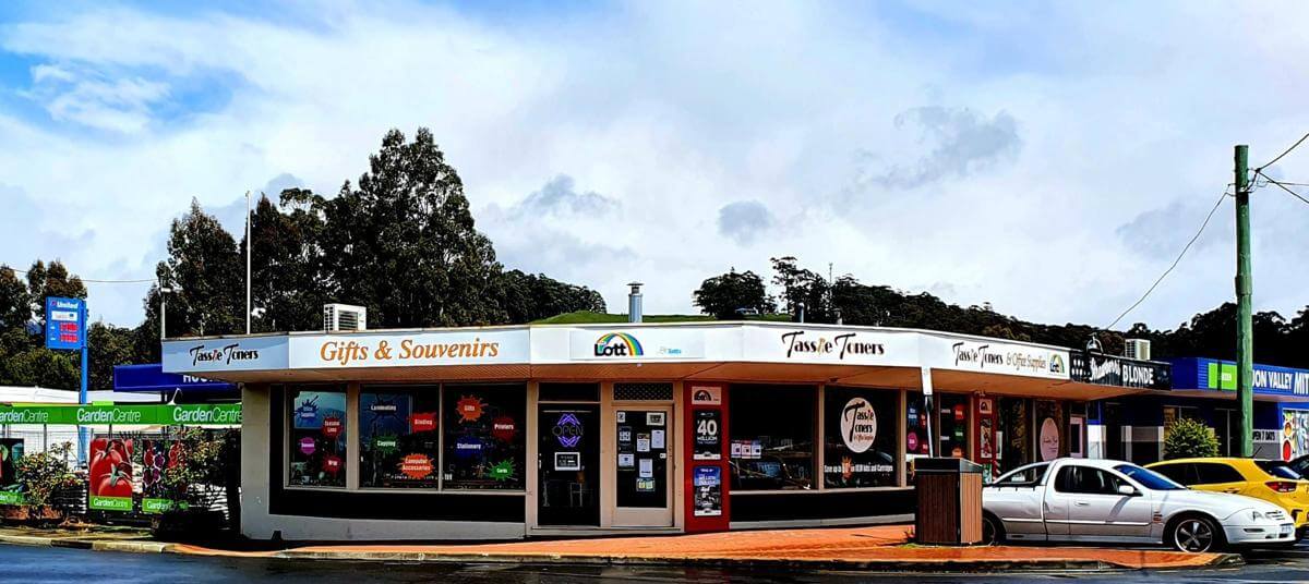 Tassie Toners, Lotto & Giftware Beautiful Country Town