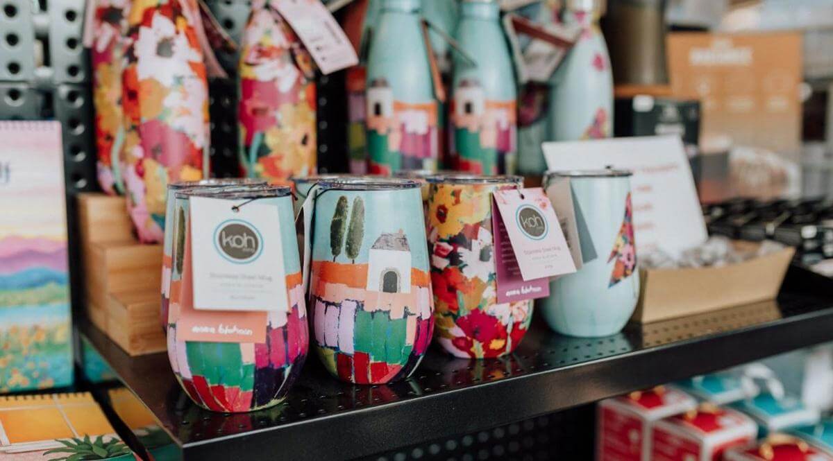 Tassie Toners, Lotto & Giftware Beautiful Country Town