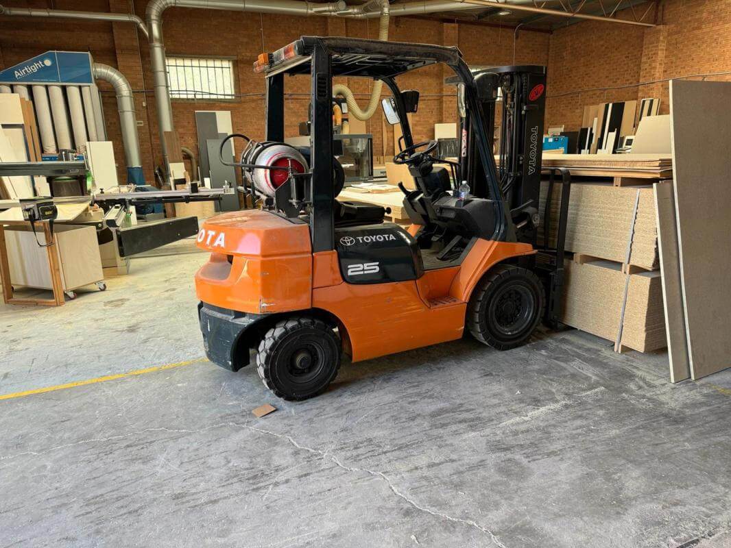 (已失效)Highly Profitable Joinery & Cabinet making Business for Sale - All Machinery Included