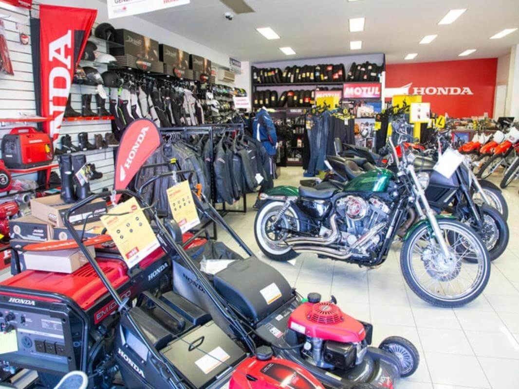 $350,000 NET   Cash Cow - Motorcycles & Power products.