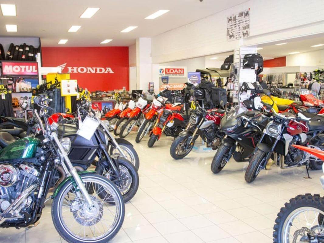 $350,000 NET   Cash Cow - Motorcycles & Power products.
