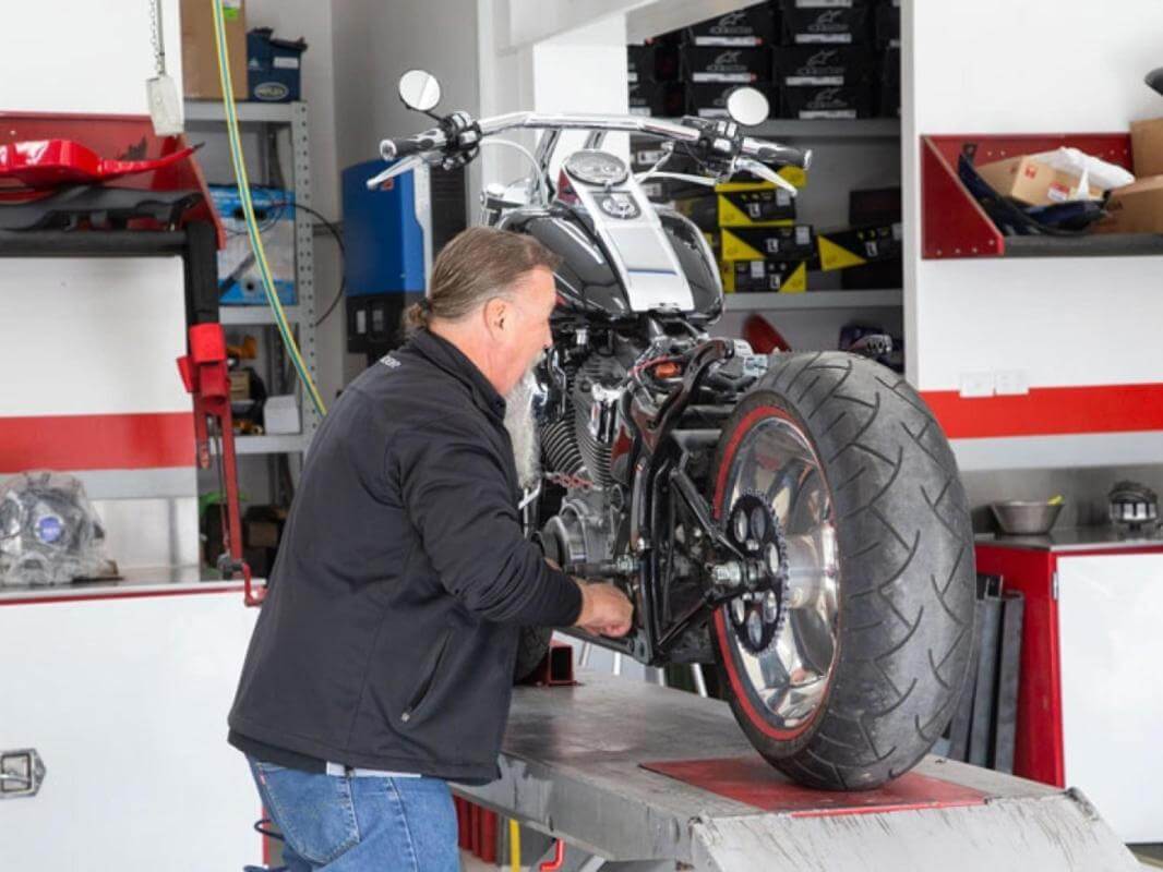 $350,000 NET   Cash Cow - Motorcycles & Power products.