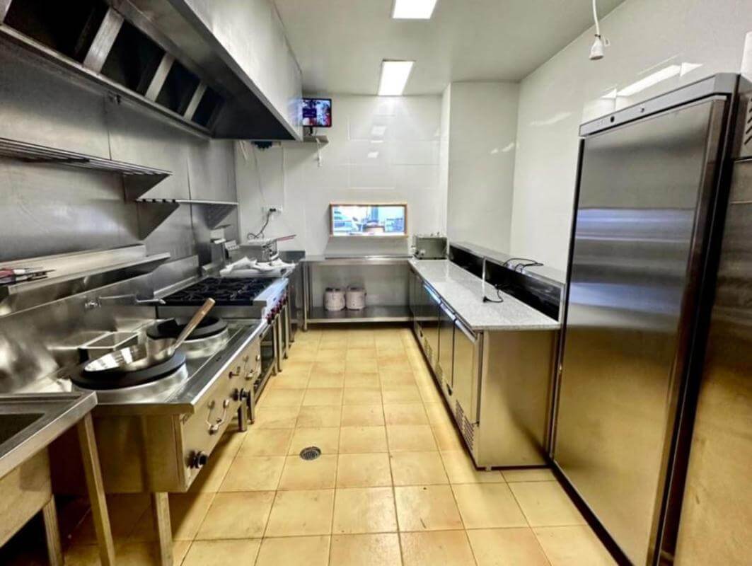 Seymour's Famous Pho House Restaurant