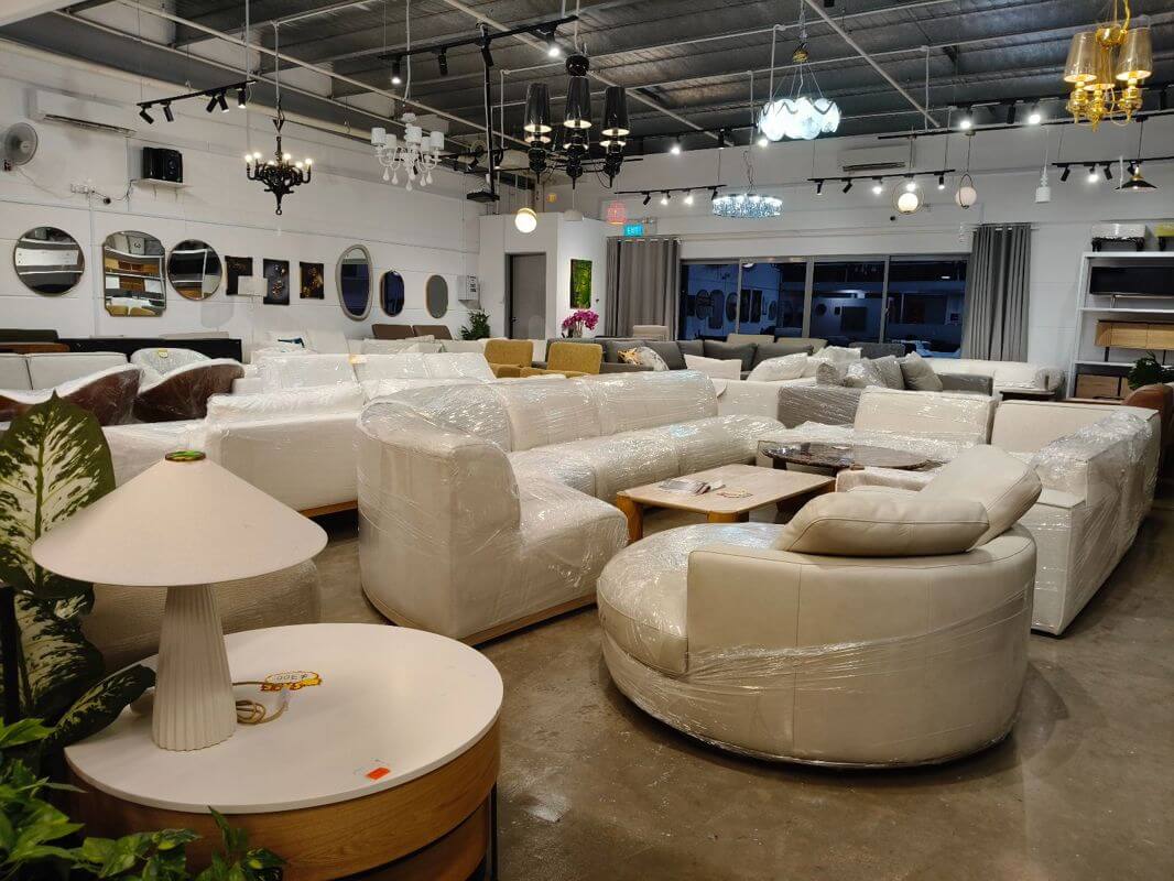 Ready-To-Operate Master License For Popular Furniture Store