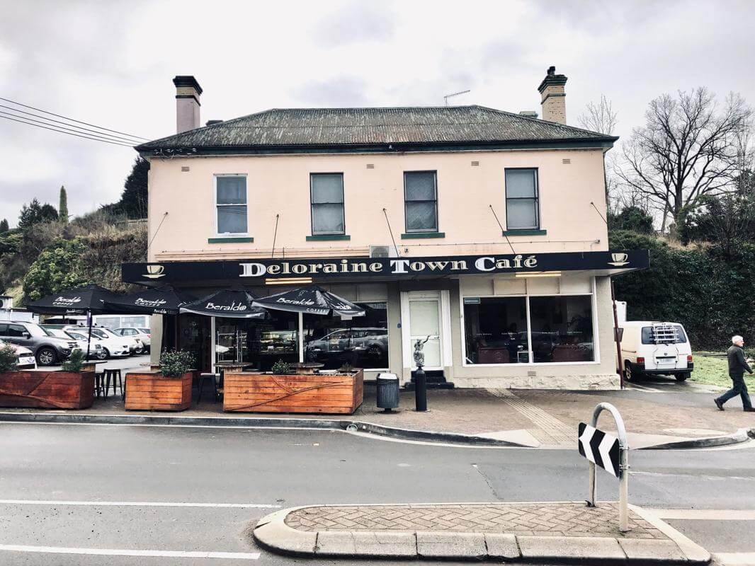 Freehold Investment Deloraine 3 tenants Forecasted ROI 10%