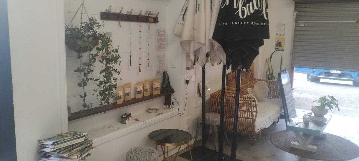 COFFEE SHOP NESTLED IN THE NOOSA HINTERLAND  $69k wiwo