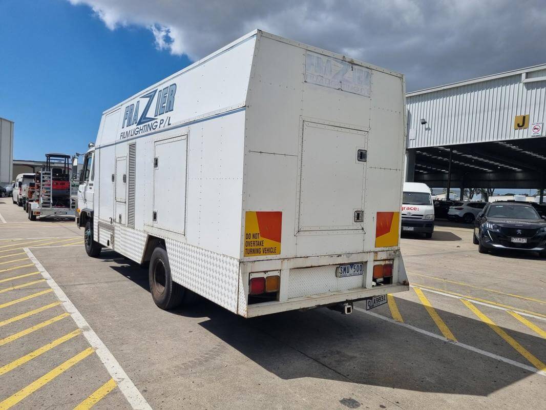 Mobile    Electricity Generator  90 KVA.